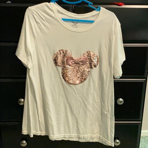 Disney Tops - Minnie Mouse Sequin shirt